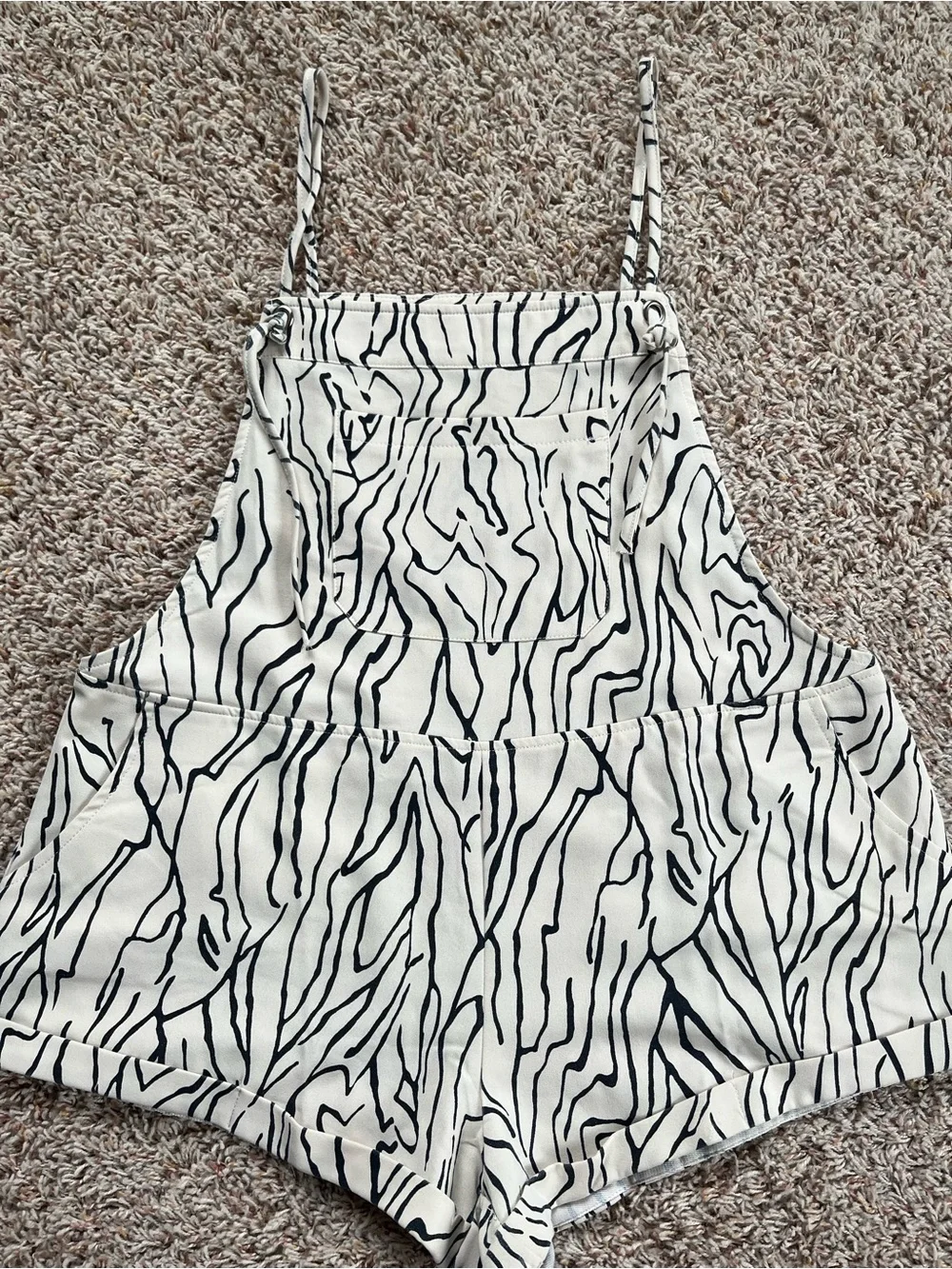 Princess Polly Zebra Print Romper - Picture 2 of 4